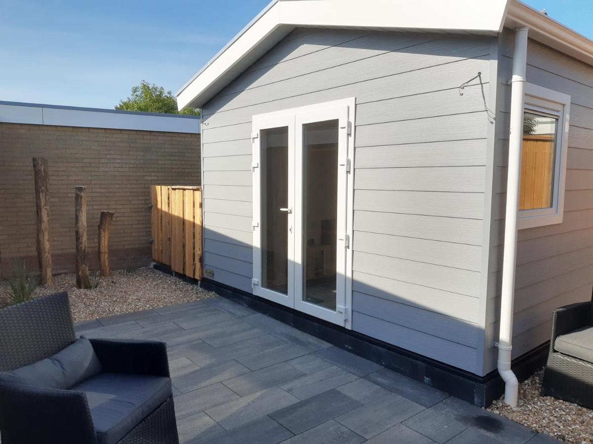 Vakantiechalet Huisje Onder De Toren 东卡佩勒 外观 照片